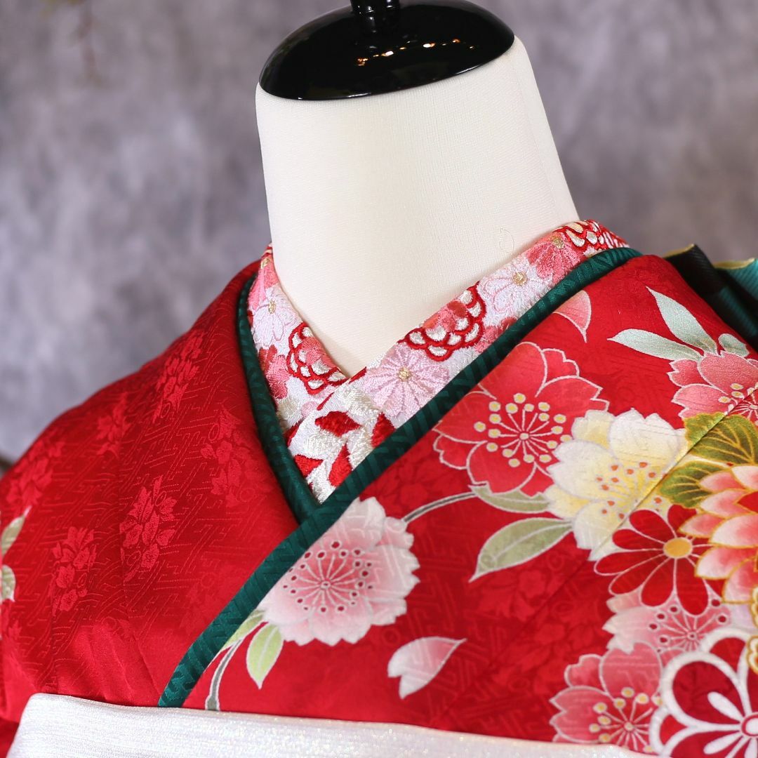 振袖フルセット 振袖セット 振袖 Lサイズ 赤×桜吹雪 美品 成人式 振袖フルセット 振袖セット 振袖 Lサイズ 赤×桜吹雪 美品 成人式