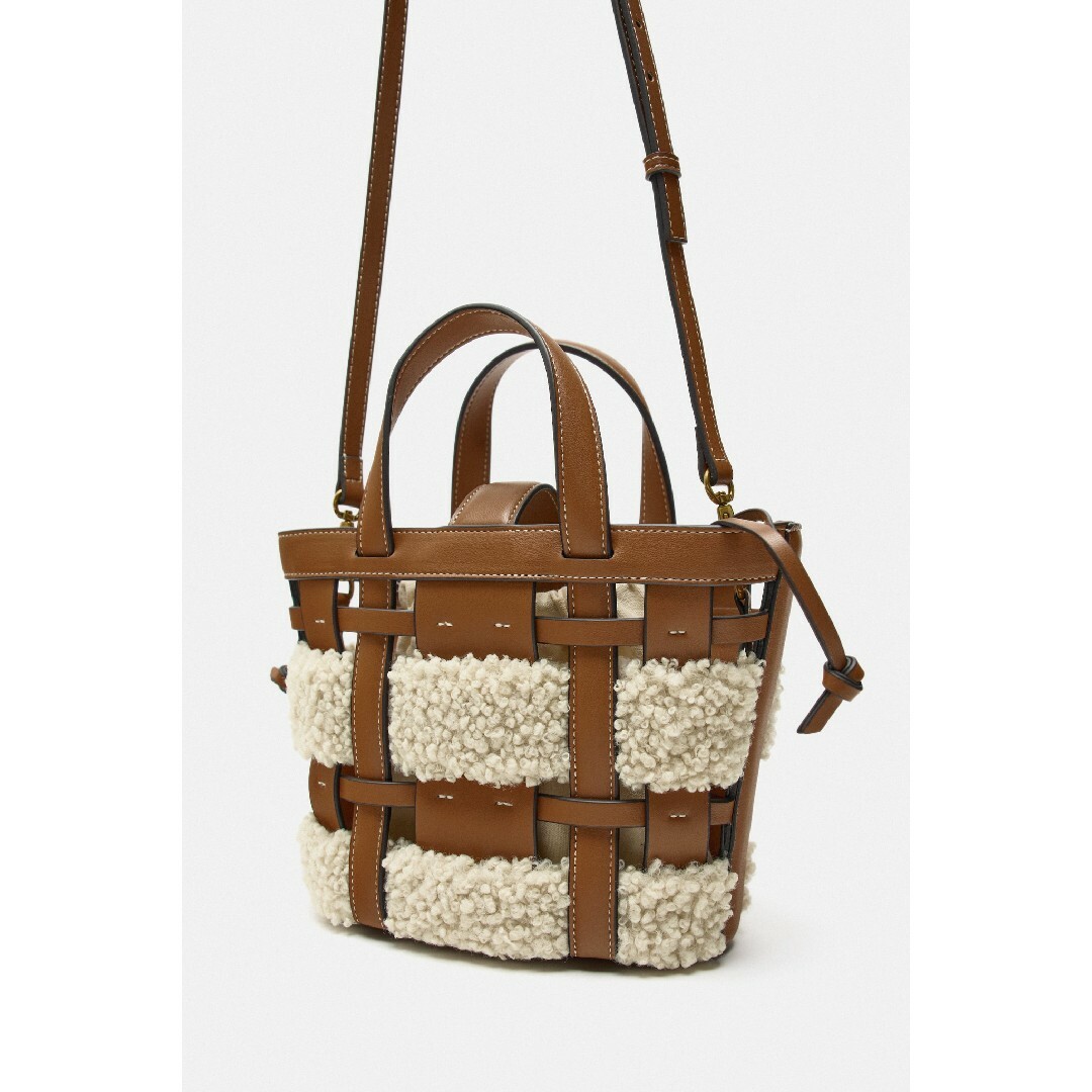 ZARA - ZARA カットワーク ミニトートバッグの通販 by ZARA - ZARA カットワーク ミニトートバッグの通販 by