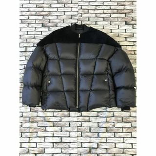 Rick Owens(ダウンジャケット)のフリマアイテム一覧 Rick Owens(ダウンジャケット)のフリマアイテム一覧