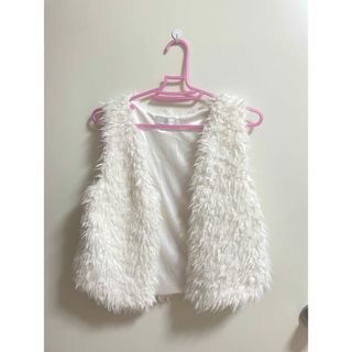 CECIL McBEE(毛皮/ファーコート)のフリマアイテム一覧 CECIL McBEE(毛皮/ファーコート)のフリマアイテム一覧
