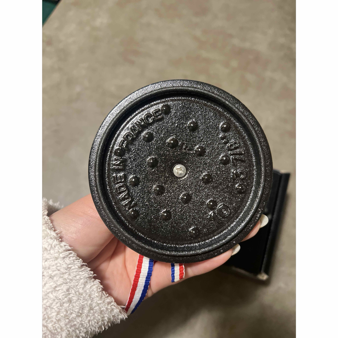 新品 限定色 完売品 ストウブ ココット ラウンド 10CM ラメール 新品 限定色 完売品 ストウブ ココット ラウンド 10CM ラメール