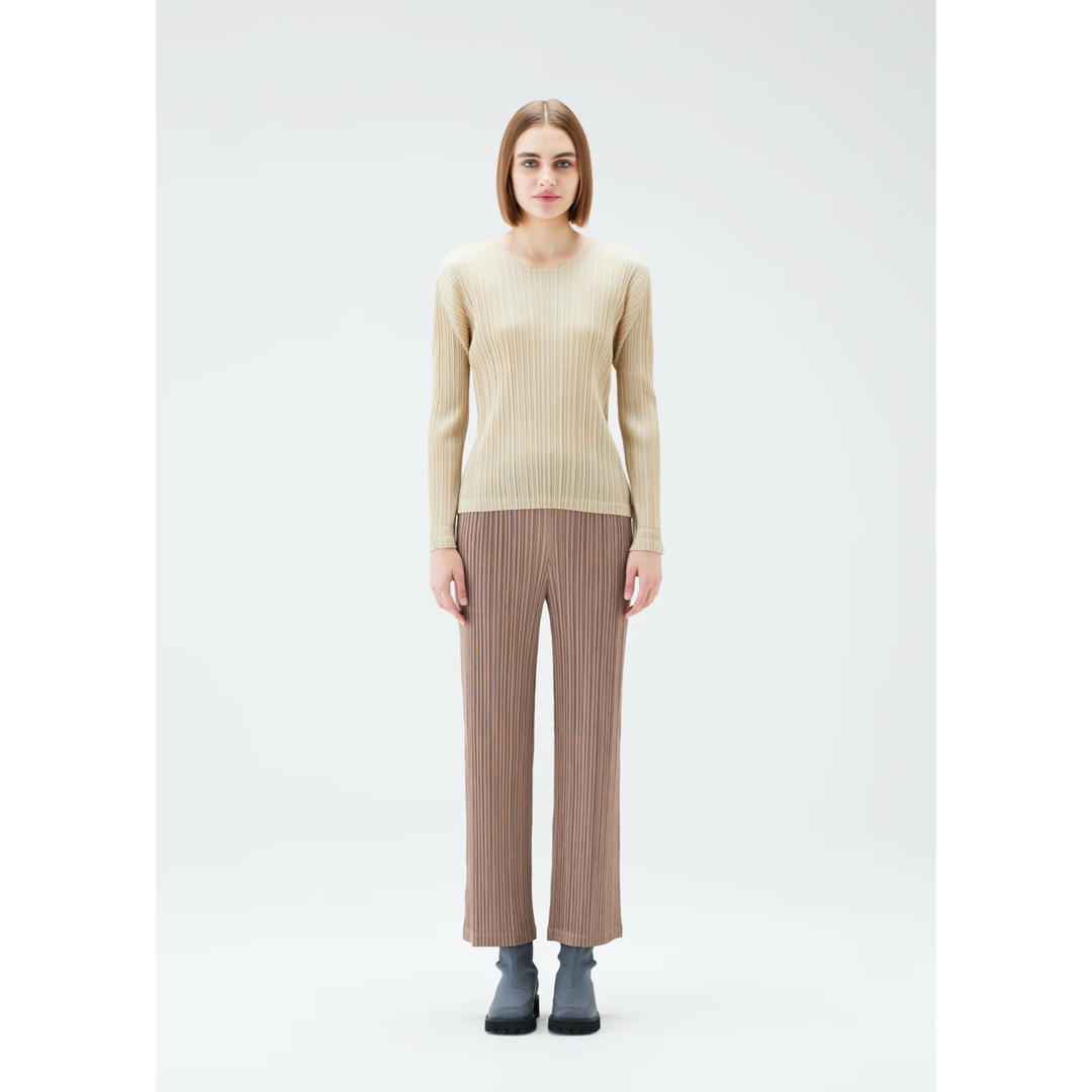 PLEATS PLEASE ISSEY MIYAKE - PLEATS PLEASE FORWARD 4の通販 PLEATS PLEASE ISSEY MIYAKE - PLEATS PLEASE FORWARD 4の通販
