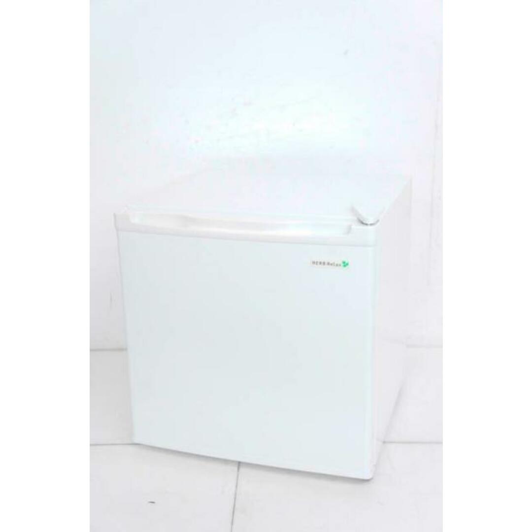 ヤマダ電機YAMADA ノンフロン電気冷蔵庫 YRZ-C05B1 45L 右開き 1 ヤマダ電機YAMADA ノンフロン電気冷蔵庫 YRZ-C05B1 45L 右開き 1