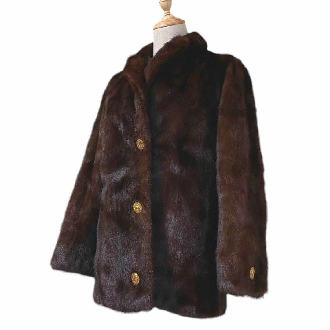 SAGA FURS - 美品✨ SAGA MINK ROYAL ハーフコート 毛皮 金 SAGA FURS - 美品✨ SAGA MINK ROYAL ハーフコート 毛皮 金
