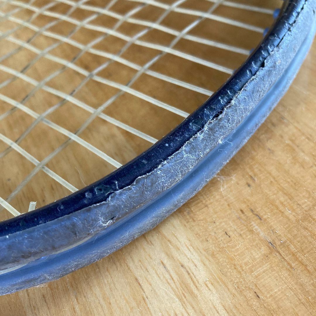 YONEX - YONEX 硬式 テニスラケット RQ-100 紺 ケース付き 注 YONEX - YONEX 硬式 テニスラケット RQ-100 紺 ケース付き 注
