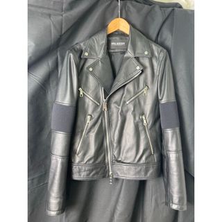 NEIL BARRETT(ライダースジャケット)のフリマアイテム一覧 NEIL BARRETT(ライダースジャケット)のフリマアイテム一覧