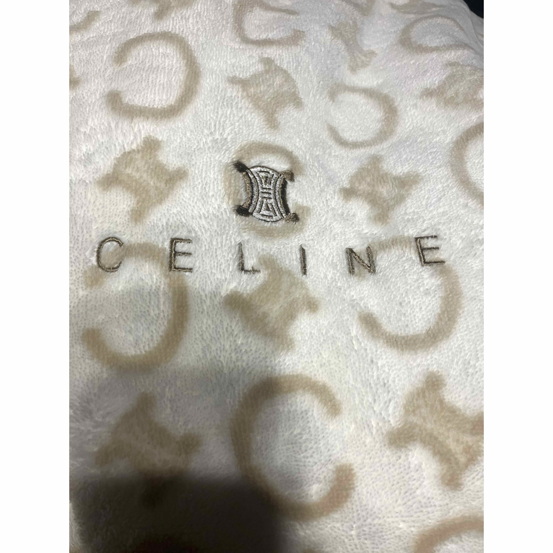 CELINE - セリーヌ 毛布 未使用の通販 by ヤマト↔︎郵便局 CELINE - セリーヌ 毛布 未使用の通販 by ヤマト↔︎郵便局