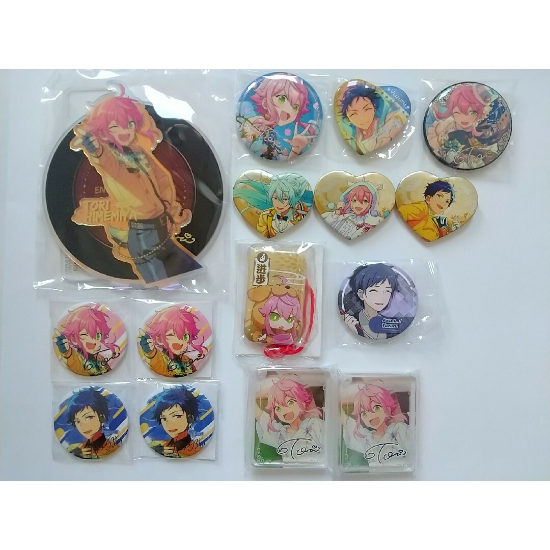 あんスタ 中国 台湾 アクスタ 缶バッジ 群星 ハート缶 渉 桃李 弓弦 あんスタ 中国 台湾 アクスタ 缶バッジ 群星 ハート缶 渉 桃李 弓弦