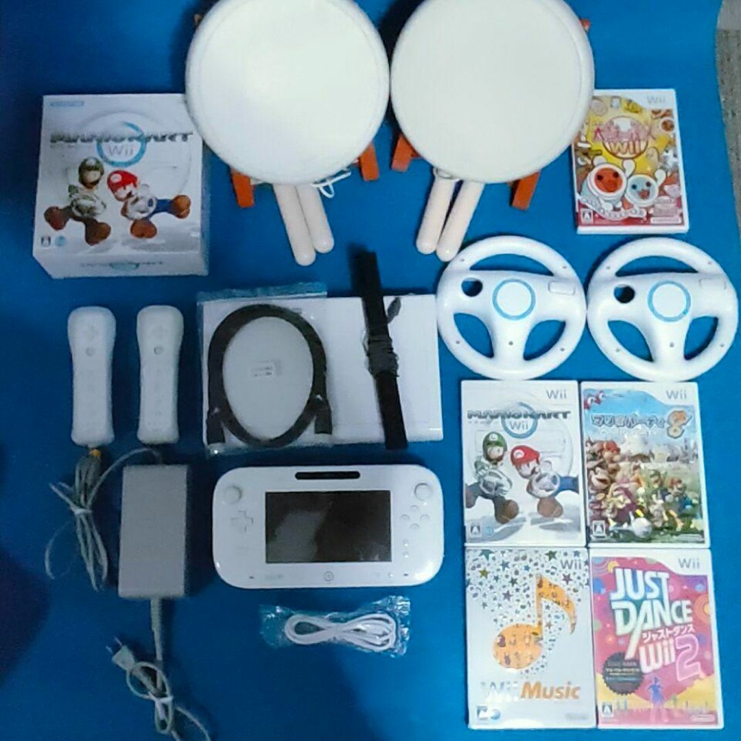 wiiu本体、マリオコントローラ、wiiparty3年前くらいに購入。 黒かっ wiiu本体、マリオコントローラ、wiiparty3年前くらいに購入。 黒かっ