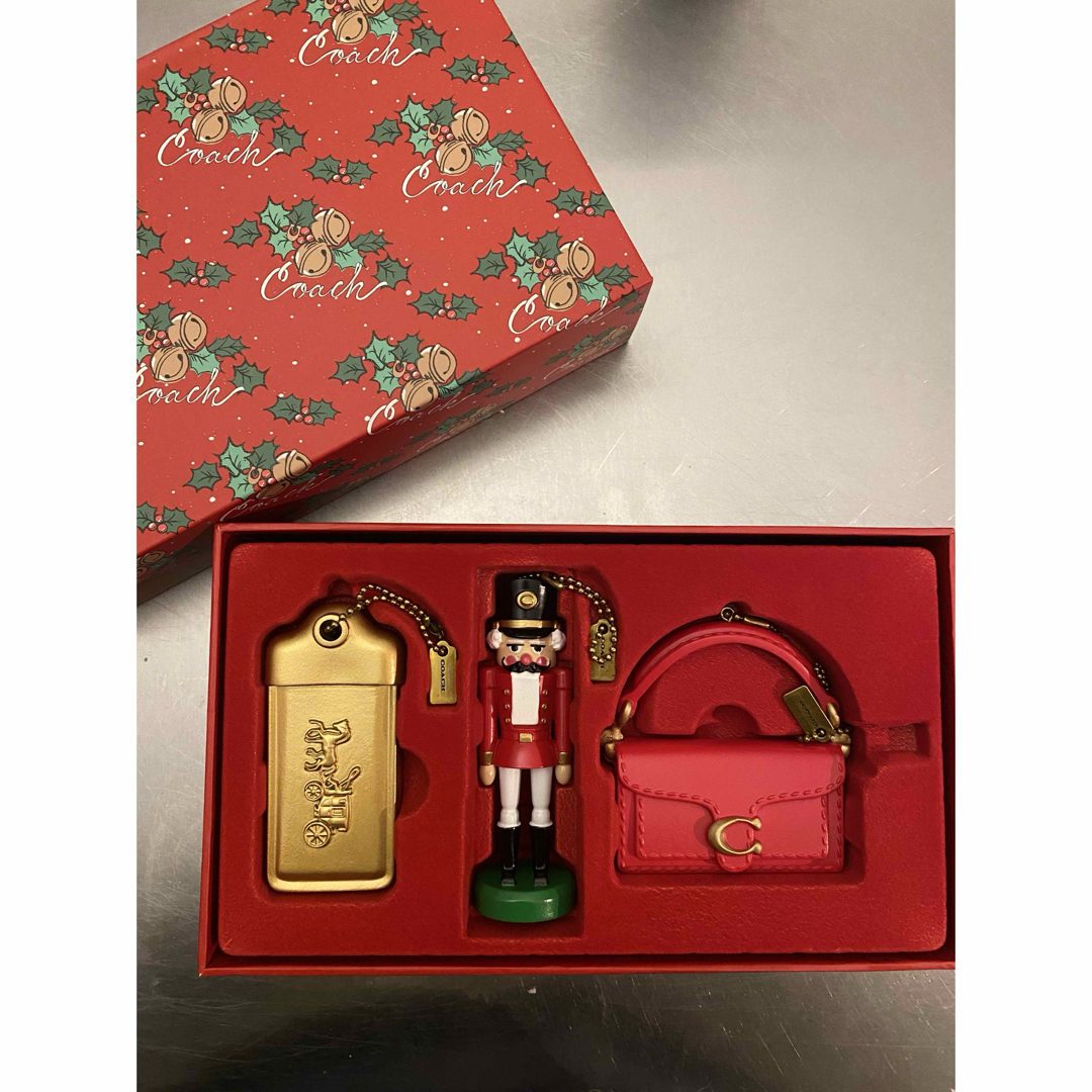新品未使用】コーチ COACH クリスマスオーナメント チャーム 新品未使用】コーチ COACH クリスマスオーナメント チャーム