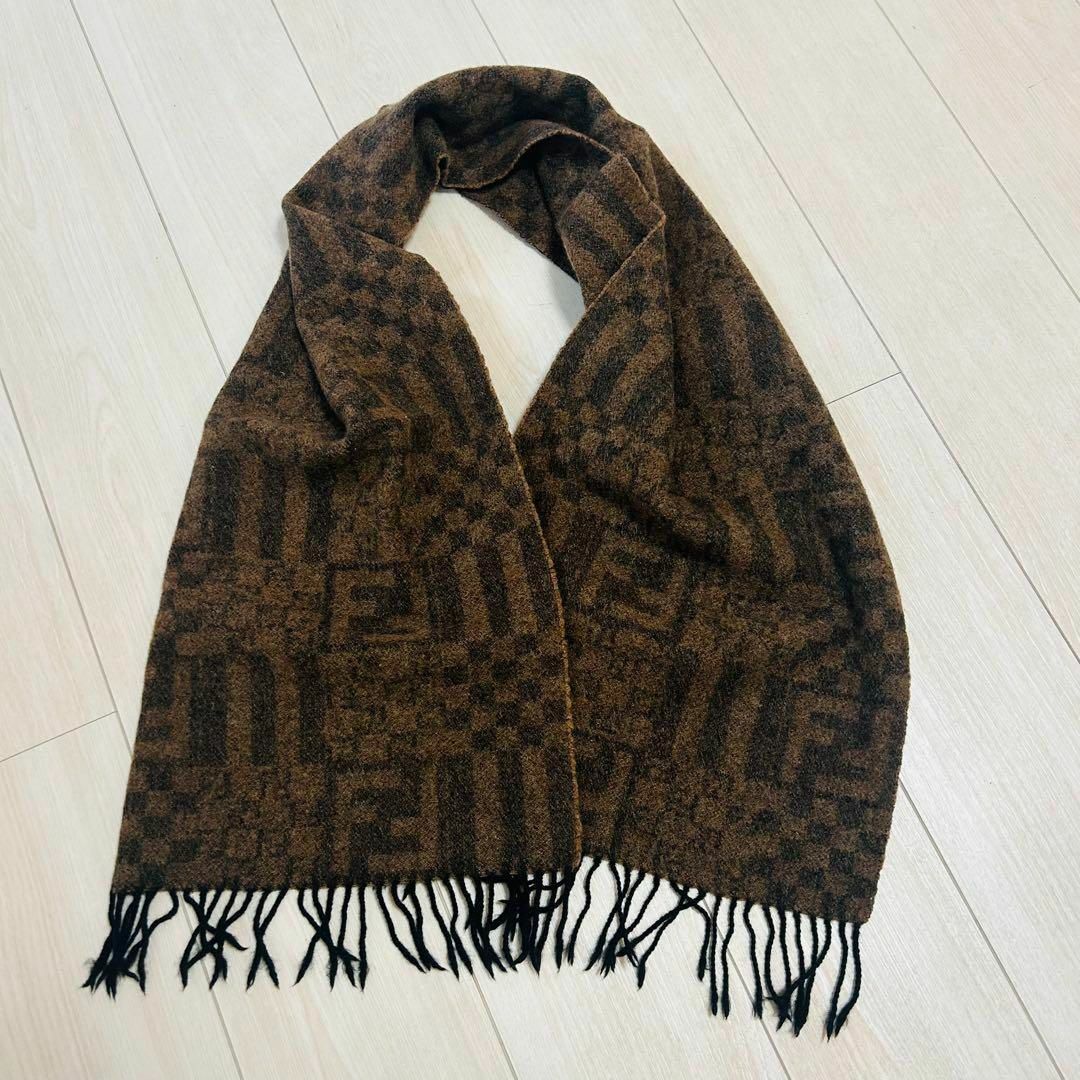 FENDI フェンディ 希少柄 ズッカ柄 マフラー ウール FENDI フェンディ 希少柄 ズッカ柄 マフラー ウール