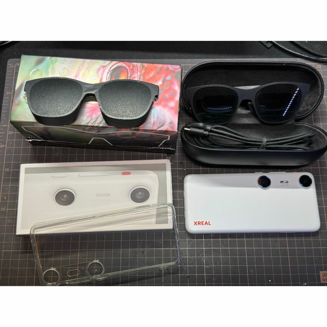 XREAL Air 2 Pro 、XREAL Beam Pro フルセット