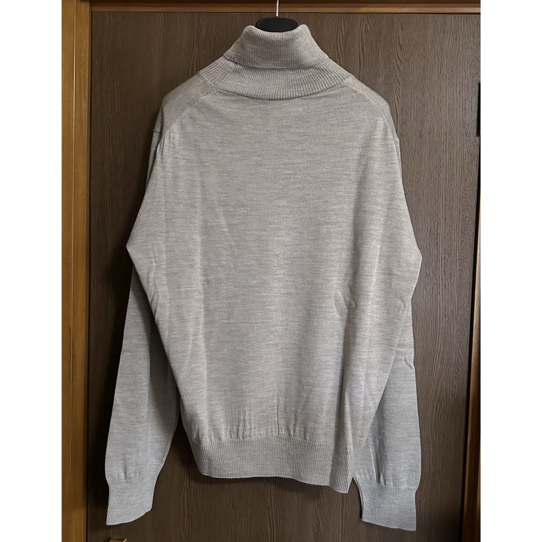 ami - 新品 AMI Paris アミ ロゴ タートルネック ニット ami - 新品 AMI Paris アミ ロゴ タートルネック ニット