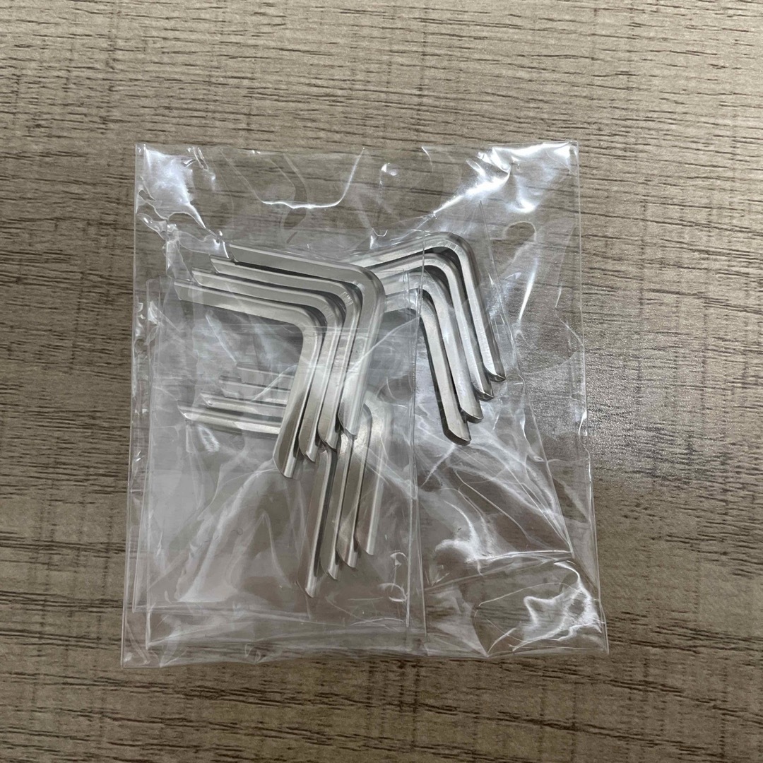 コーナー金具 カルトナージュ ハンドメイド材料 ハンドメイドの素材/材料(各種パーツ)の商品写真