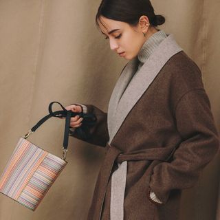 Paul Smith(チェスターコート)のフリマアイテム一覧 Paul Smith(チェスターコート)のフリマアイテム一覧