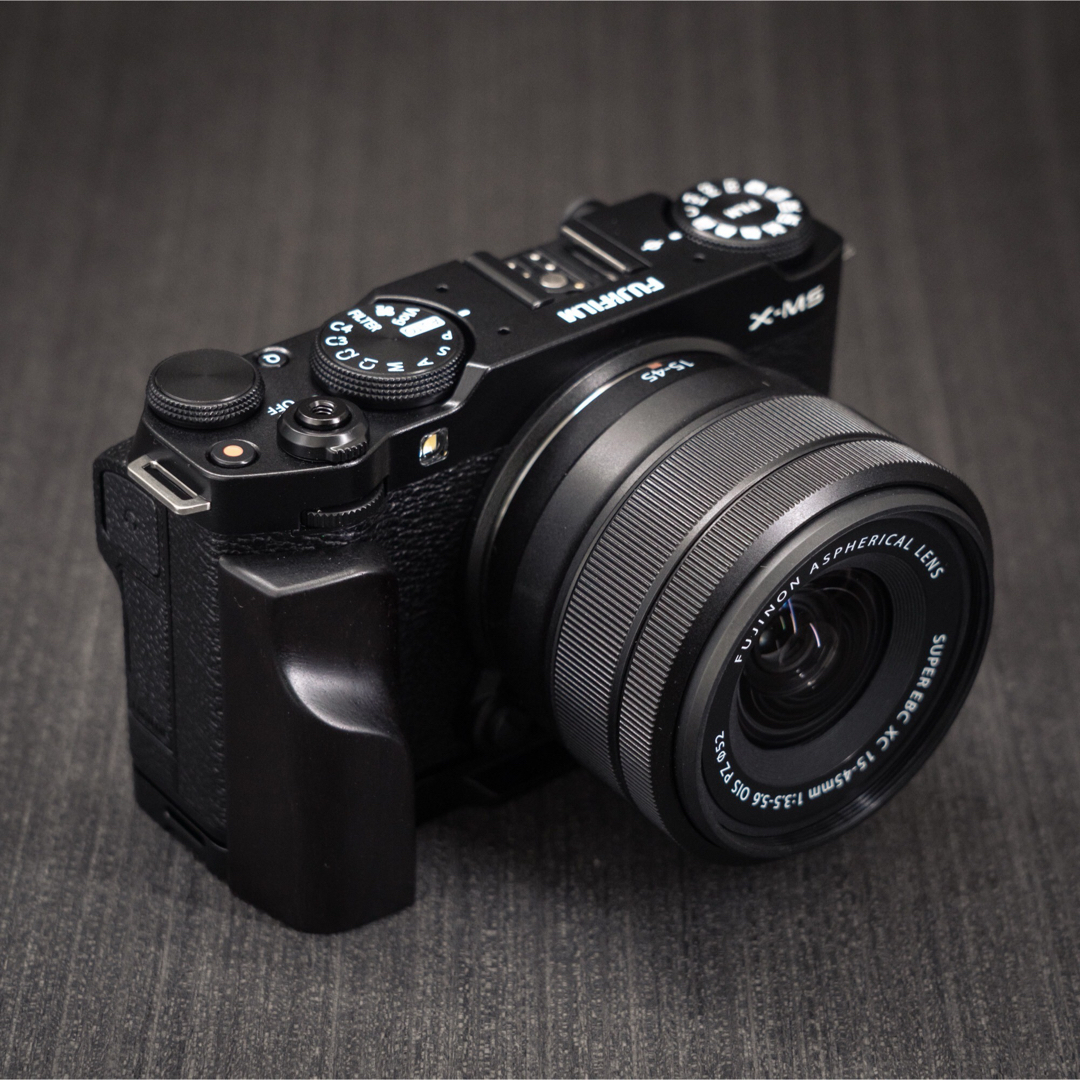 富士フイルム FUJIFILM xm5 X-M5用 ハンドグリップの通販 by 富士フイルム FUJIFILM xm5 X-M5用 ハンドグリップの通販 by