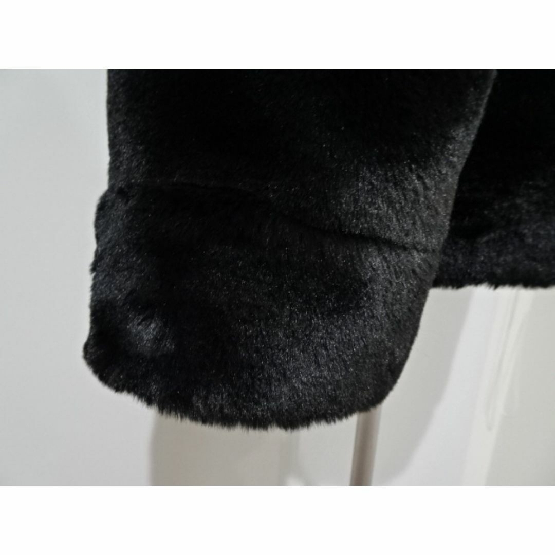 美品】ARMANIエンポリオアルマーニ フェイクファーコート 38 黒 美品】ARMANIエンポリオアルマーニ フェイクファーコート 38 黒