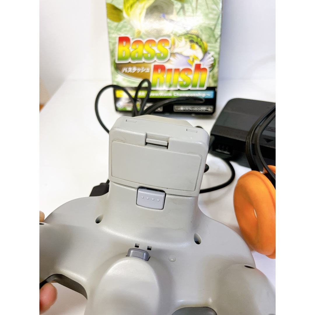 Nintendo 64 本体 隔て コントローラー2個ゲームソフト7本振動 Nintendo 64 本体 隔て コントローラー2個ゲームソフト7本振動
