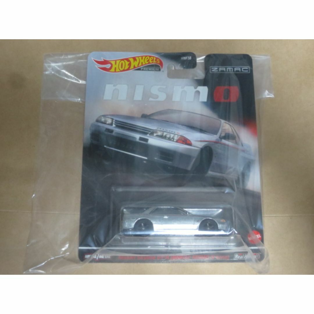ミニカー Hotwheels SKYLINE R32NISMO S-tune