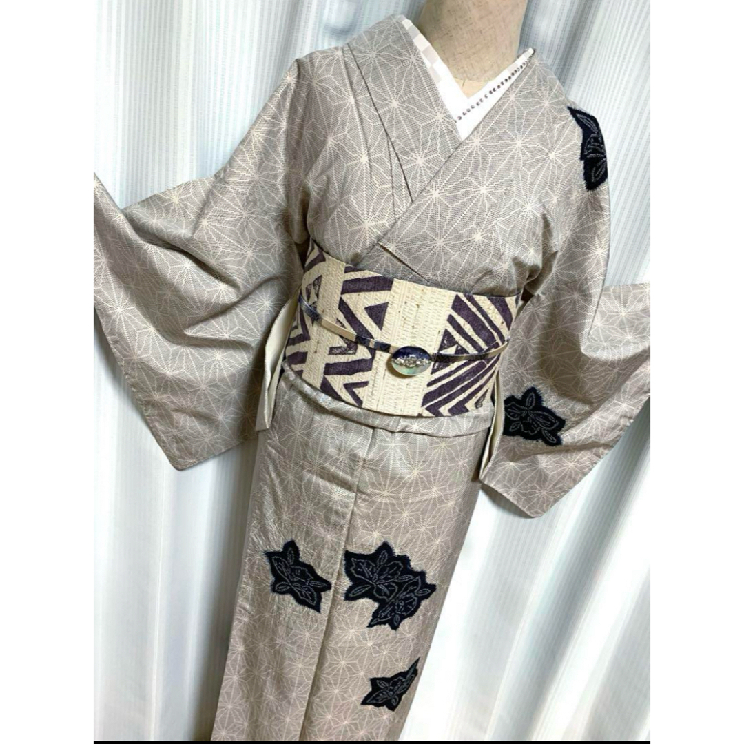 小紋*袷 よろけ縞に桜模様 淡紫 正絹 街着やお稽古着に*2KP17 小紋*袷 よろけ縞に桜模様 淡紫 正絹 街着やお稽古着に*2KP17