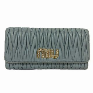 MIU MIU(財布 ・ ブルー・ネイビー/青色系)のフリマアイテム一覧 MIU MIU(財布 ・ ブルー・ネイビー/青色系)のフリマアイテム一覧
