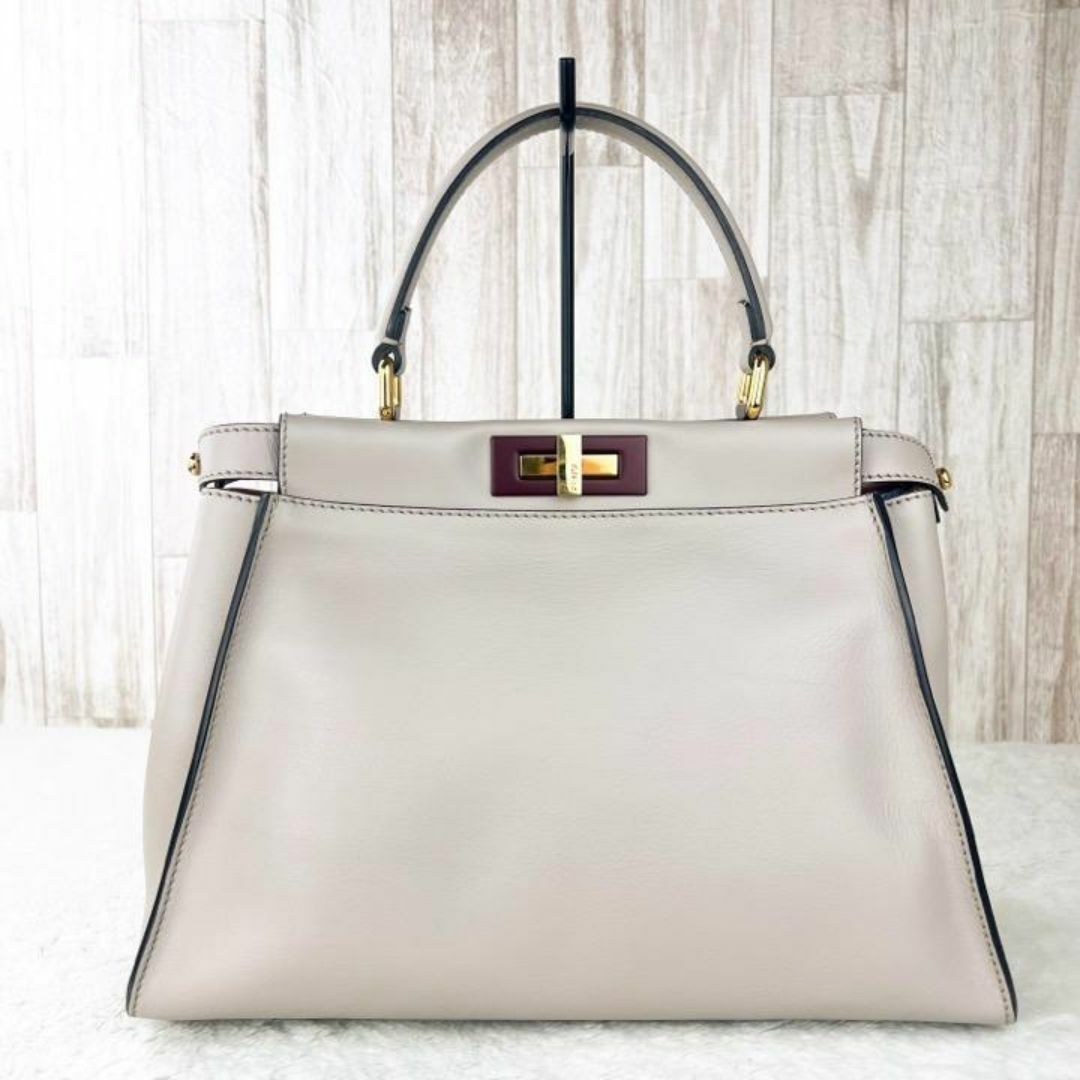 ✨美品✨ FENDI ピーカブー ベージュ系 フェンディ 2WAY 8BN290 ✨美品✨ FENDI ピーカブー ベージュ系 フェンディ 2WAY 8BN290