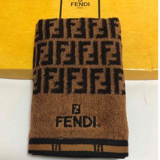 FENDI(タオル/バス用品)のフリマアイテム一覧 FENDI(タオル/バス用品)のフリマアイテム一覧