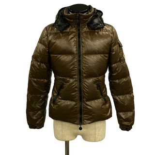 MONCLER(ダウンジャケット ・ ブラウン/茶色系)のフリマ MONCLER(ダウンジャケット ・ ブラウン/茶色系)のフリマ