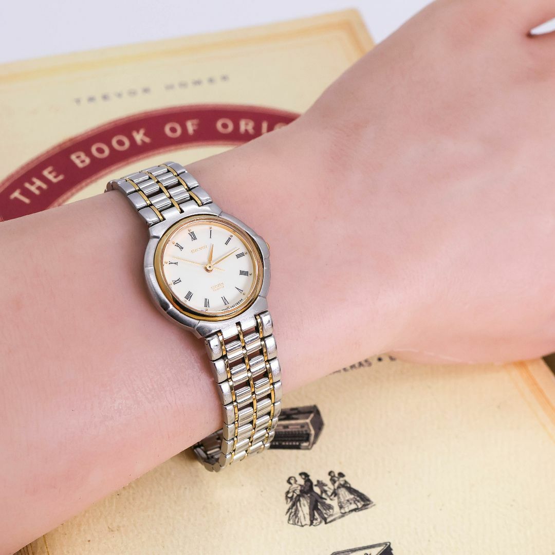 CITIZEN - 稼働 CITIZEN EXCEED 腕時計 ローマインデックス CITIZEN - 稼働 CITIZEN EXCEED 腕時計 ローマインデックス