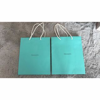 Tiffany & Co.(ショップ袋)のフリマアイテム一覧 Tiffany & Co.(ショップ袋)のフリマアイテム一覧