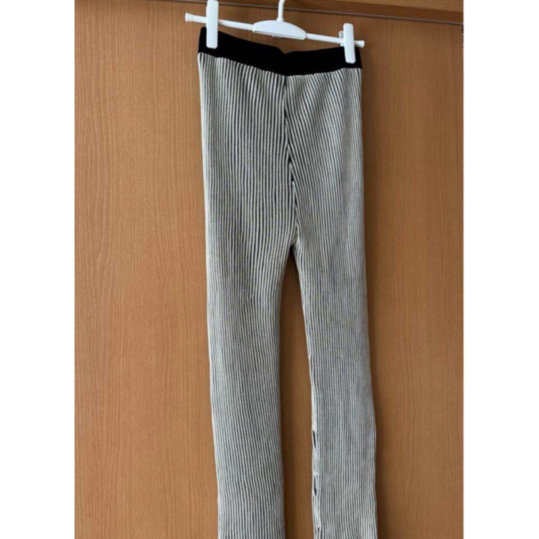 A・I・C(エーアイシー)のAIC フレアパンツ レディースのパンツ(カジュアルパンツ)の商品写真