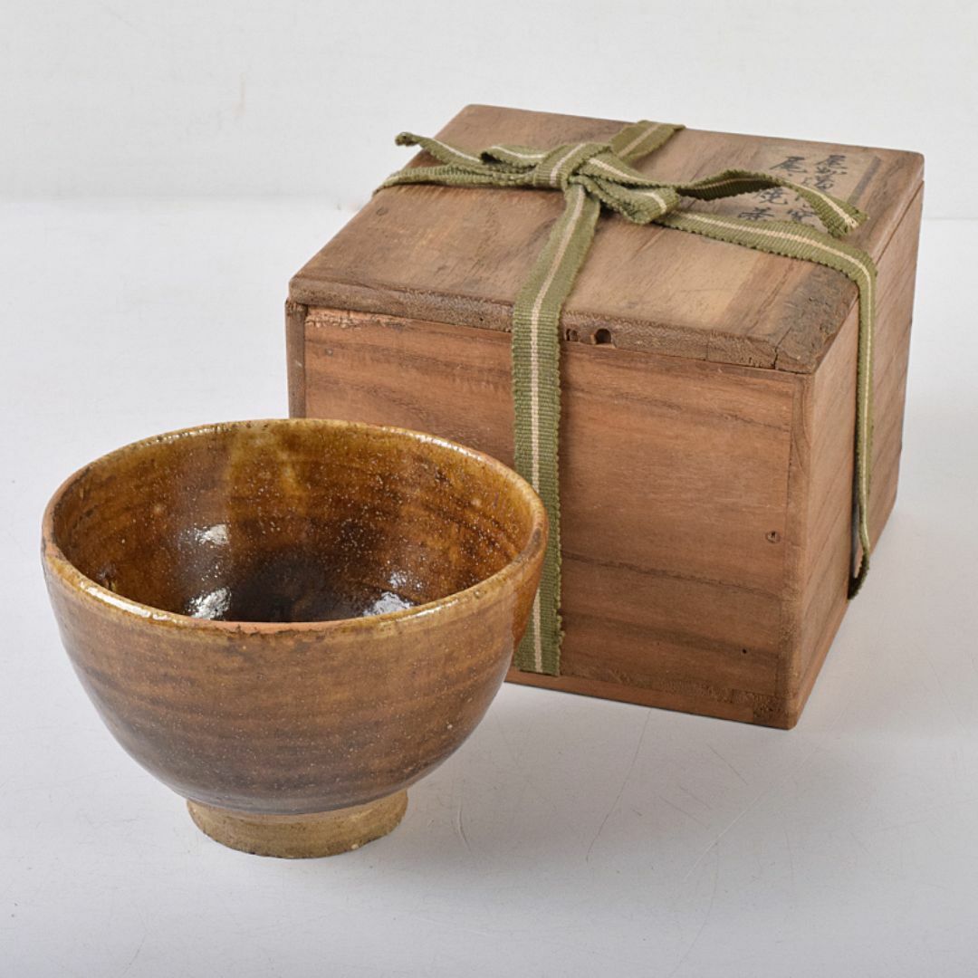 茶道具　尾張藩隠し窯　尾呂焼　茶碗　時代箱付　M　R8129