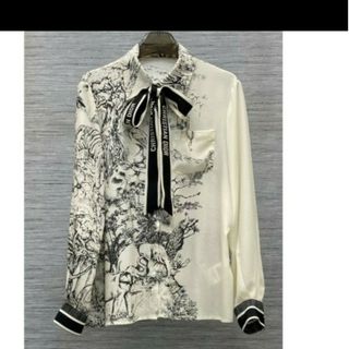 Christian Dior(シャツ/ブラウス(長袖/七分))のフリマアイテム一覧 Christian Dior(シャツ/ブラウス(長袖/七分))のフリマアイテム一覧