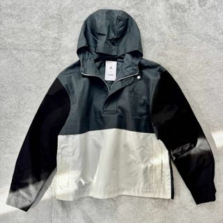 NIKE - 新品 NIKE Lサイズ アママニエール パーカー ジャケット NIKE - 新品 NIKE Lサイズ アママニエール パーカー ジャケット