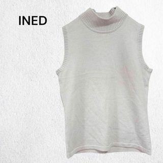 イネド(INED)のイネド ノースリーブニット セーター モックネック カジュアル シンプル M(ニット/セーター)