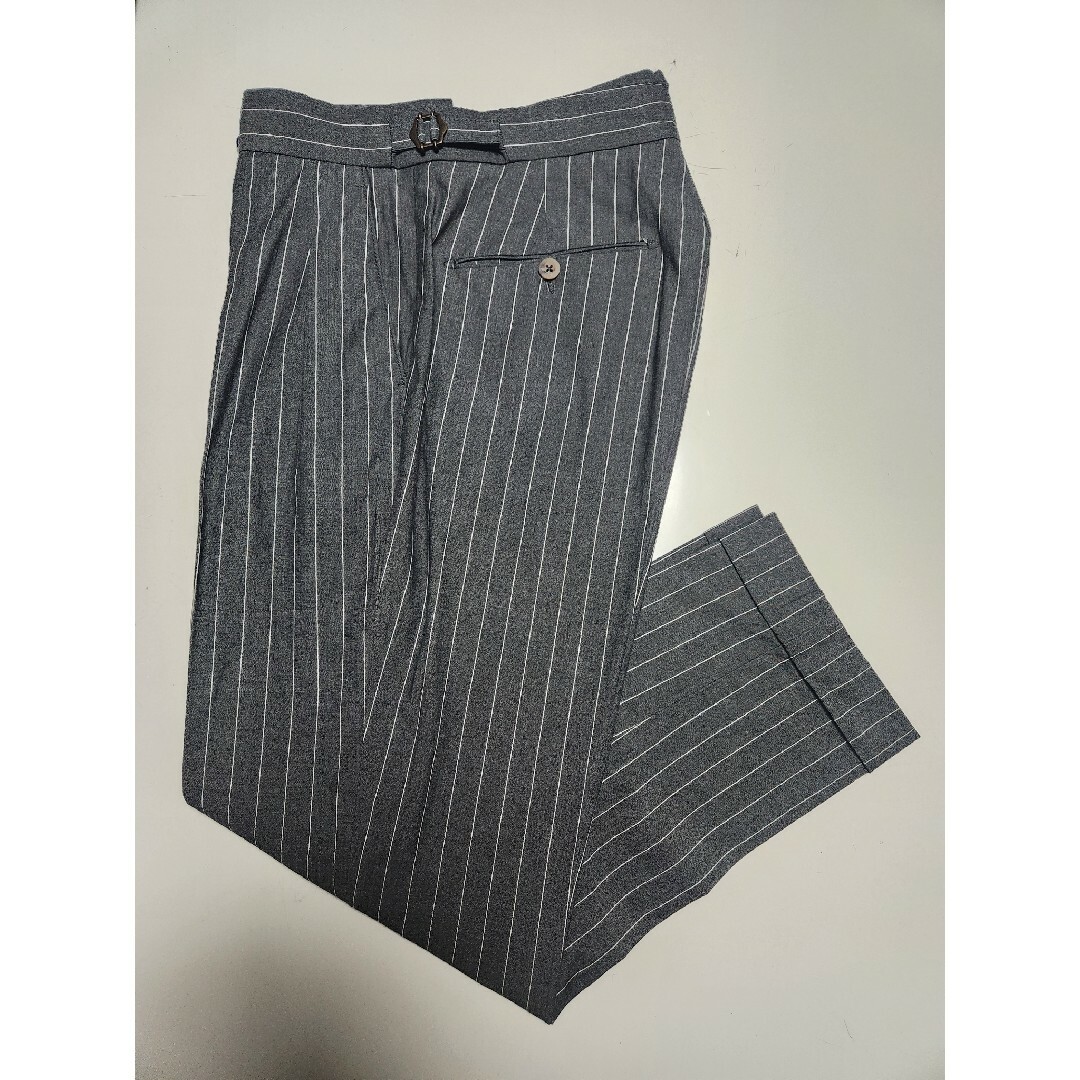 美品】ベルウィッチ SCOTCH スバルピーノ製 ストライプ 灰 42 春夏 美品】ベルウィッチ SCOTCH スバルピーノ製 ストライプ 灰 42 春夏