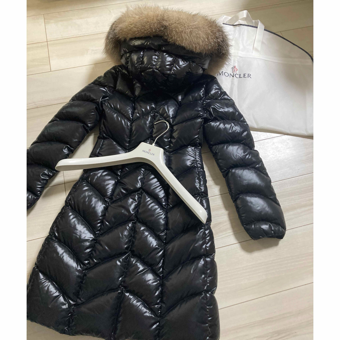 MONCLER - 美品モンクレール アルビジア☆ガーメントハンガー MONCLER - 美品モンクレール アルビジア☆ガーメントハンガー