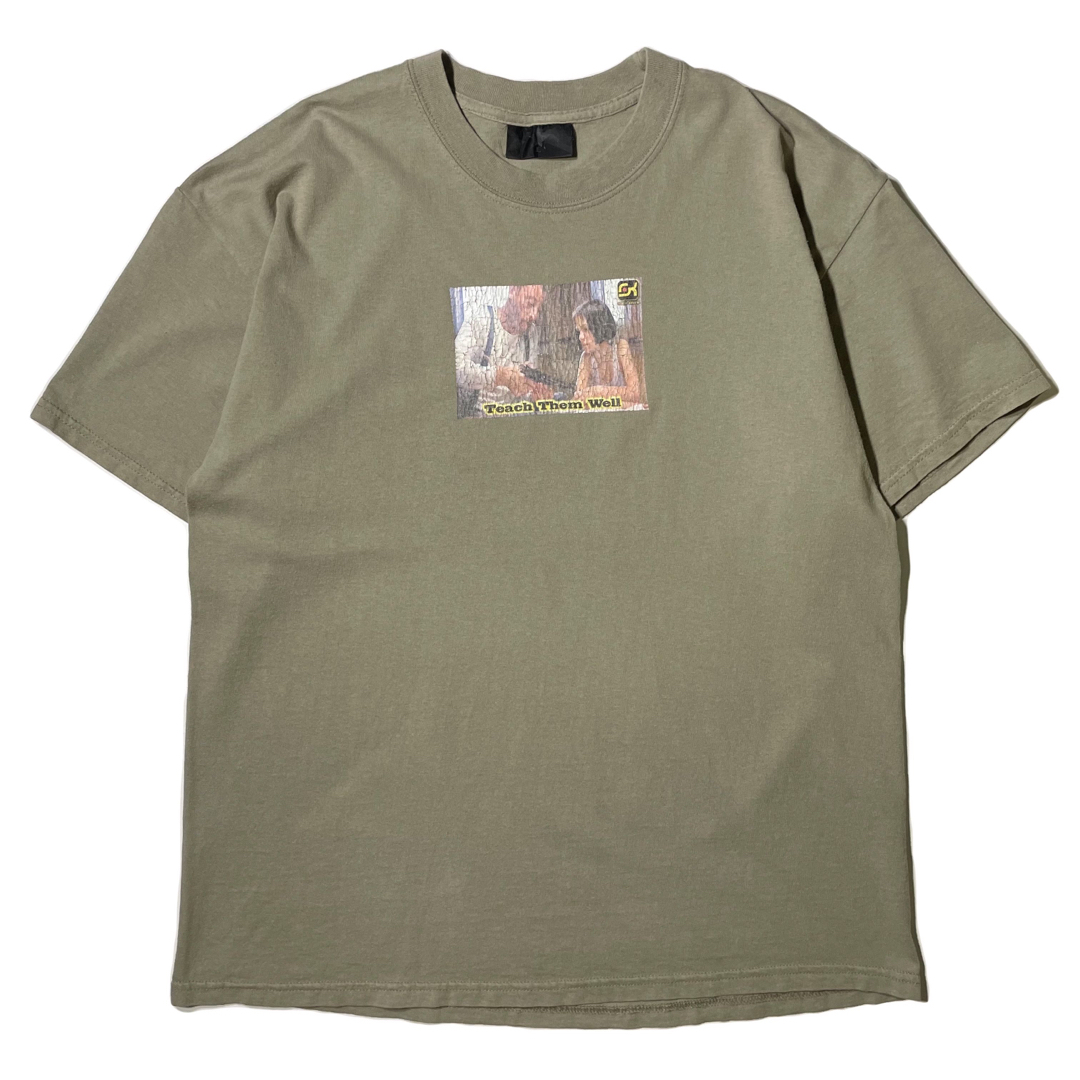 VINTAGE - 90s SERIAL KILLER LEON Vintage Movie Teeの通販 by VINTAGE - 90s SERIAL KILLER LEON Vintage Movie Teeの通販 by