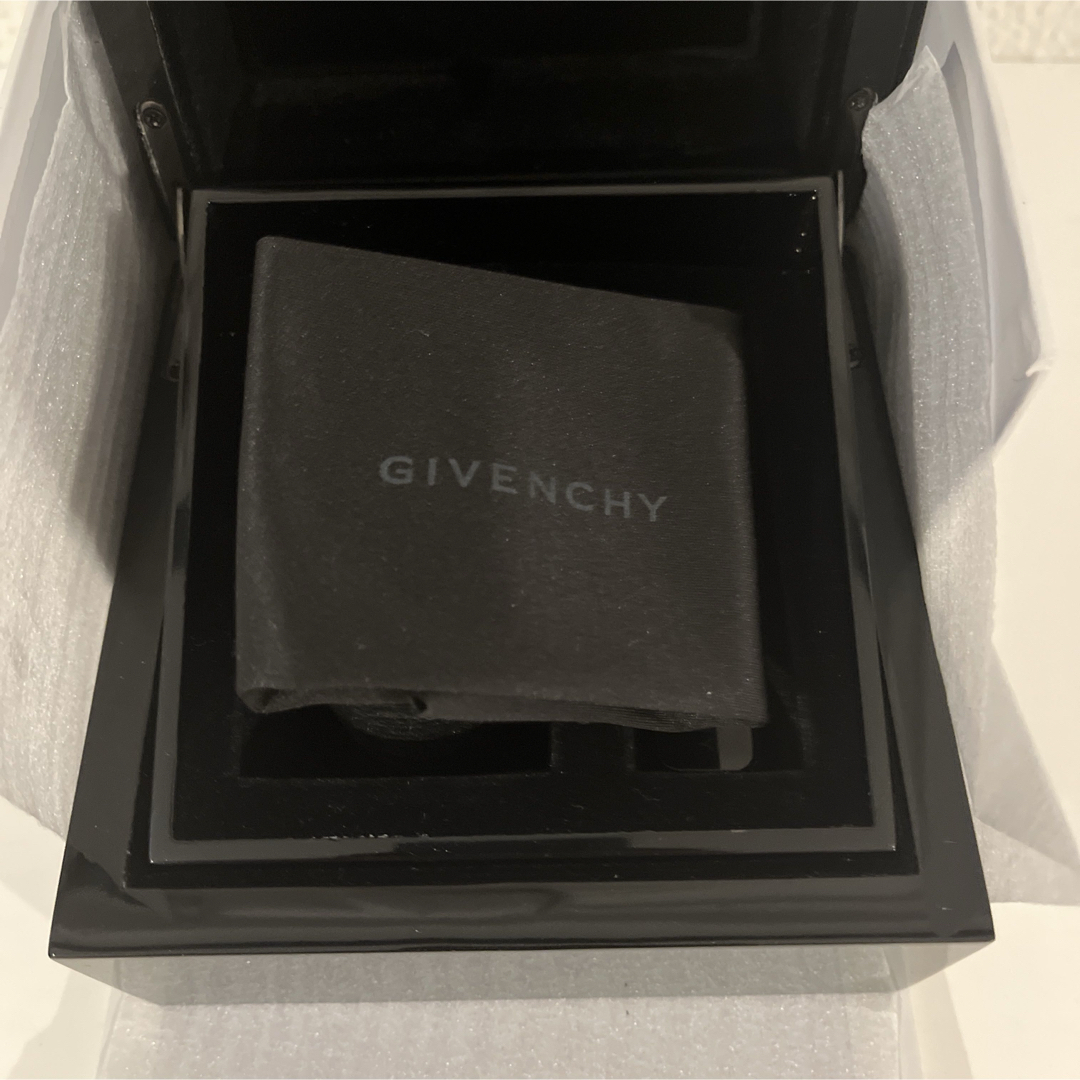 GIVENCHY - 良品 ジバンシイ セブンティーン 純正ベルト純正替え GIVENCHY - 良品 ジバンシイ セブンティーン 純正ベルト純正替え