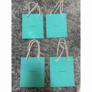 Tiffany & Co.(ショップ袋)のフリマアイテム一覧 Tiffany & Co.(ショップ袋)のフリマアイテム一覧