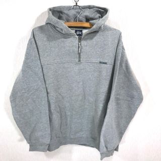 STUSSY - stussy ハーフジップ プルオーバーパーカー ライトグレー の