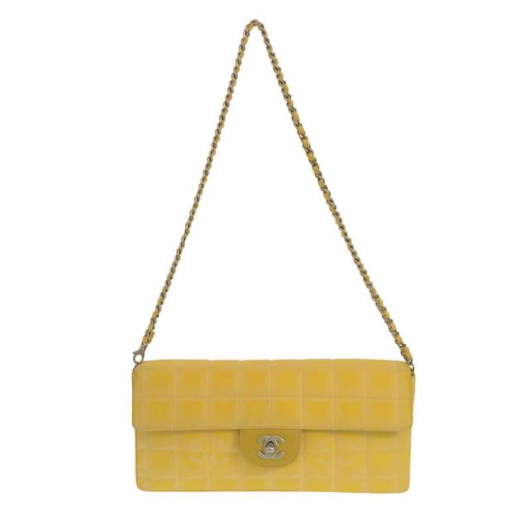 CHANEL(シャネル) ショルダーバッグ ニュートラベルライン CHANEL(シャネル) ショルダーバッグ ニュートラベルライン