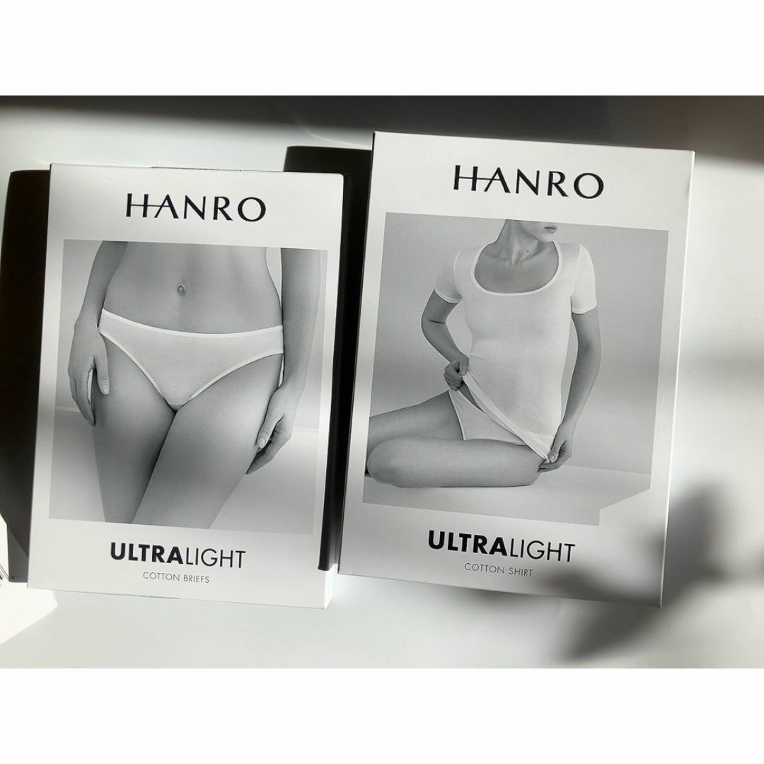 HANRO - M（S）☆HANRO　ハンロ　ウルトラライト半袖トップ+ショーツセット　ブラック