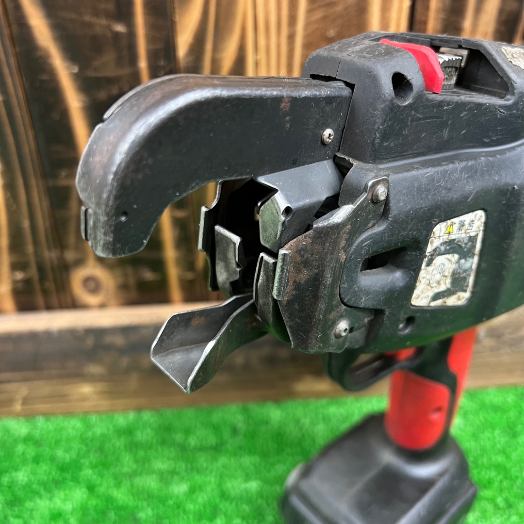マックス(MAX) 鉄筋結束機 リバータイア RB-399A【桶川店】 マックス(MAX) 鉄筋結束機 リバータイア RB-399A【桶川店】