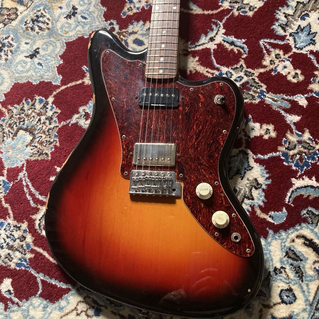 SQUIER - 【レア】Squier JAGMASTER ジャグマスター サン SQUIER - 【レア】Squier JAGMASTER ジャグマスター サン