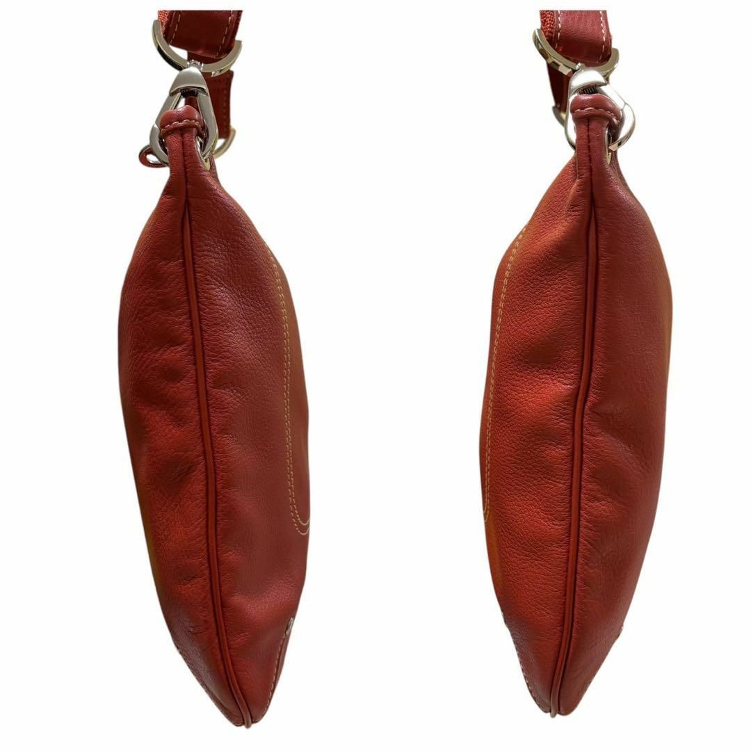 LONGCHAMP - 美品 LONGCHAMP レザー ショルダーバッグ 斜めがけ LONGCHAMP - 美品 LONGCHAMP レザー ショルダーバッグ 斜めがけ
