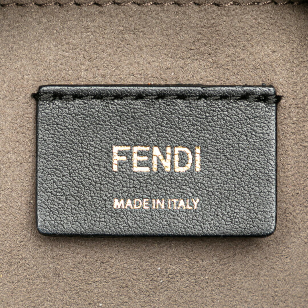 FENDI - フェンディ キャム ショルダーバッグ カメラバッグ FENDI - フェンディ キャム ショルダーバッグ カメラバッグ
