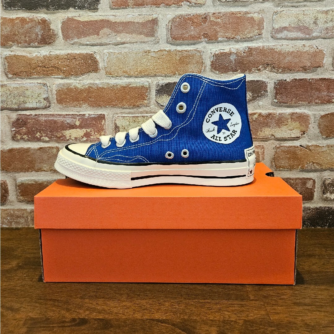 CONVERSE - aespaカリナ着☆CHUCK TAYLOR SKETCHチャック CONVERSE - aespaカリナ着☆CHUCK TAYLOR SKETCHチャック