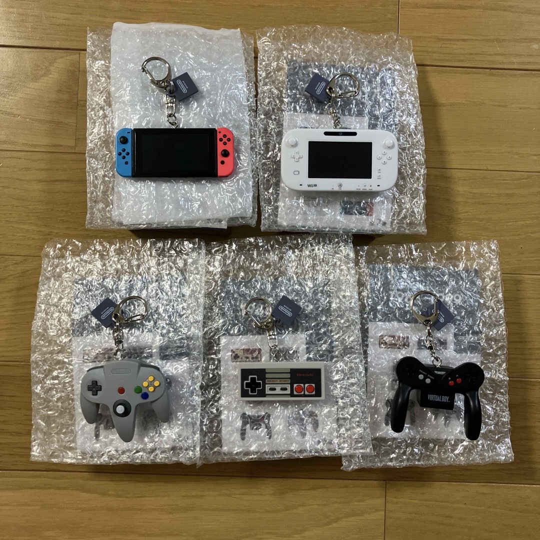 ニンテンドーミュージアム ゲームハードキーホルダー ニンテンドーミュージアム ゲームハードキーホルダー