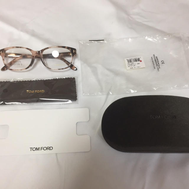 TOM FORD(トムフォード)の即購入◯ トムフォード メガネ レディースのファッション小物(サングラス/メガネ)の商品写真